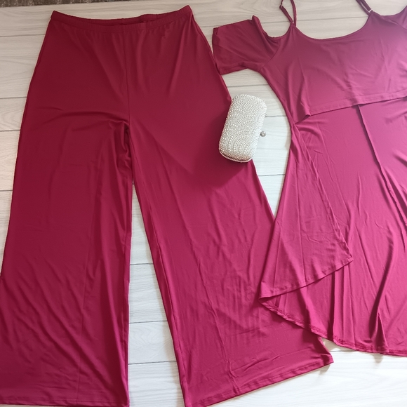 Women Solid Color Short Sleeve Off Shoulder Top And Wide Leg Pants Two-Piece Set - Picture 2 of 14